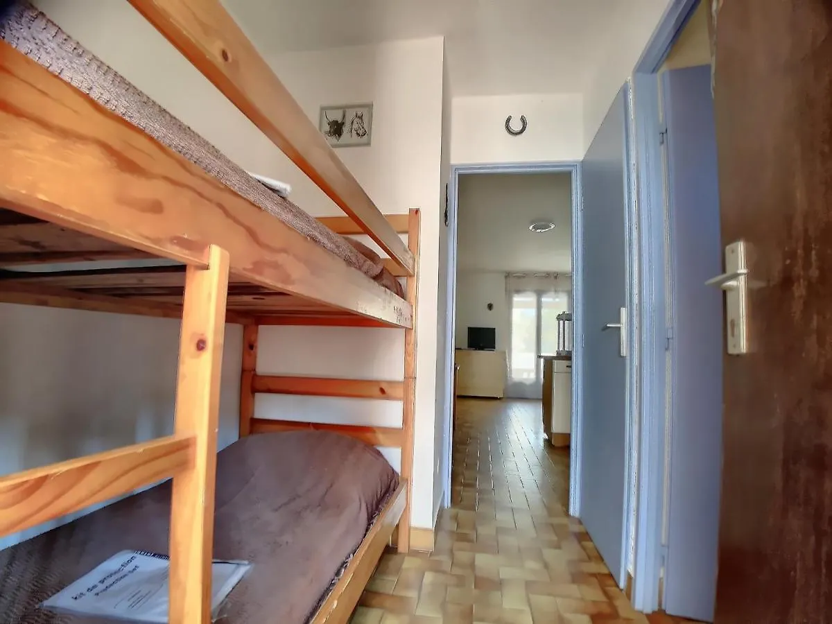 Studio Pour 4 Avec Cour Privee, Parking Et Proche Plage Et Commerces - Fr-1-475-49 Apartment Saintes-Maries-de-la-Mer France